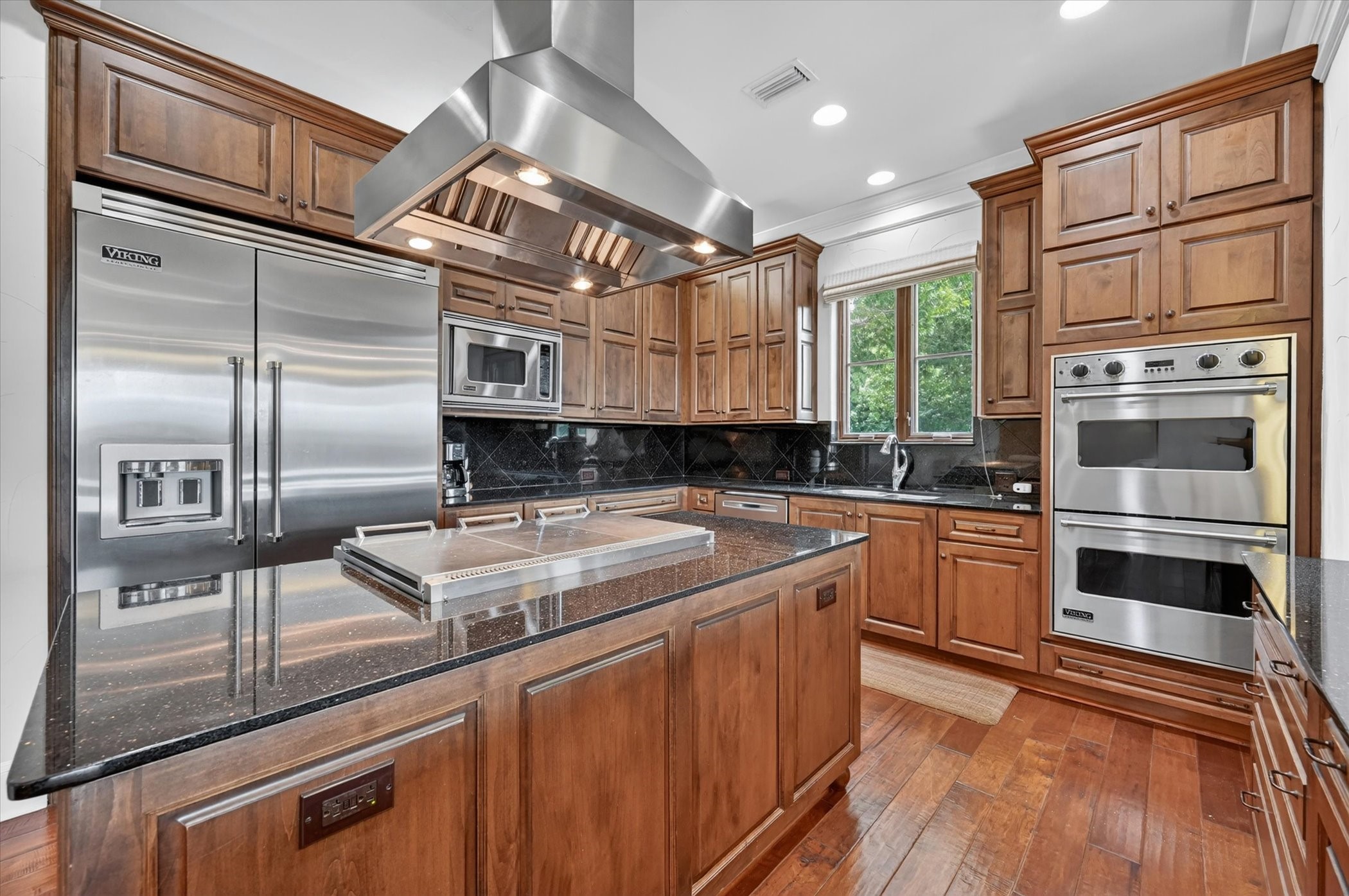 501 Samuels Avenue Fort Worth TX 76102