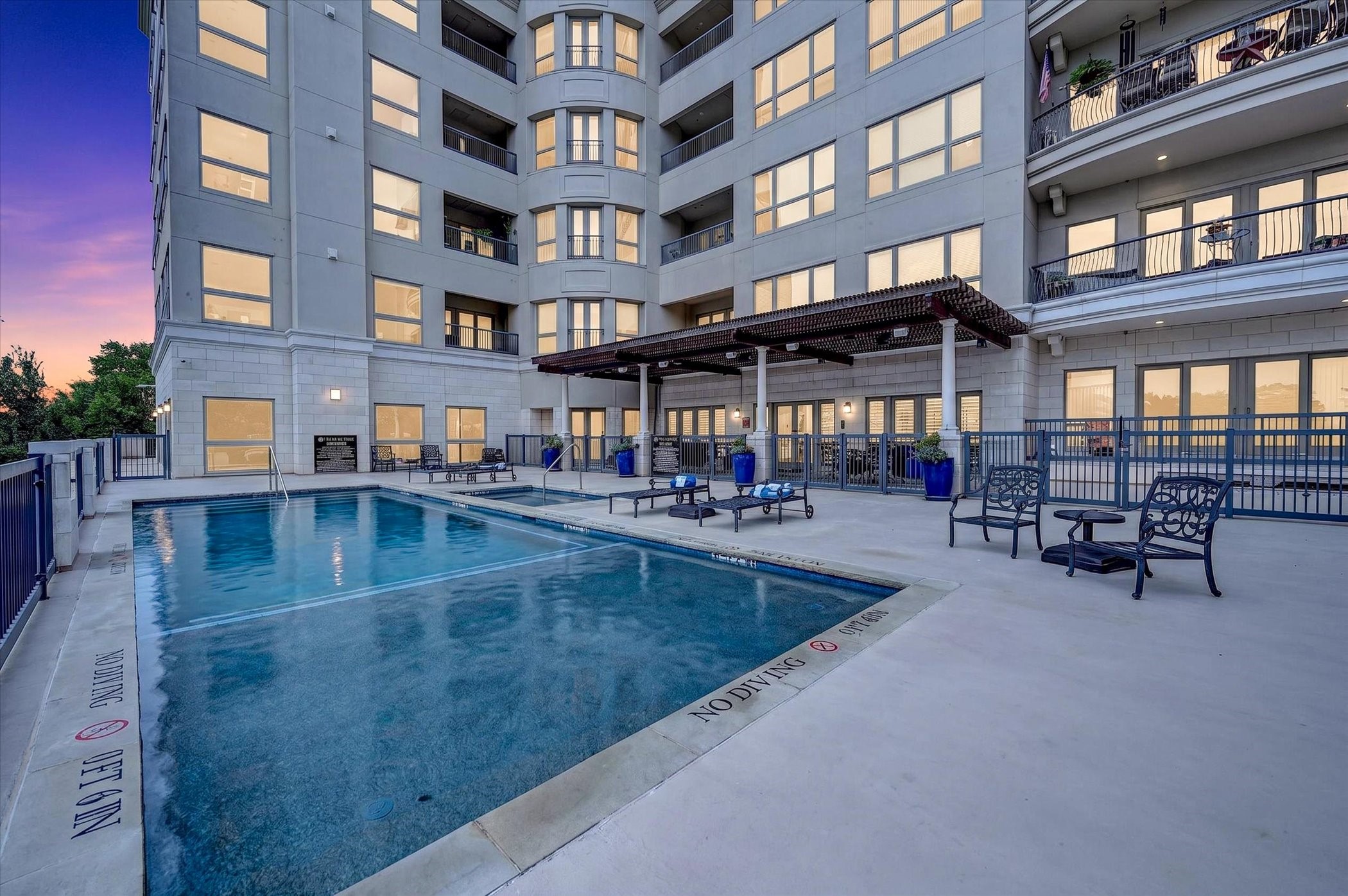 501 Samuels Avenue Fort Worth TX 76102