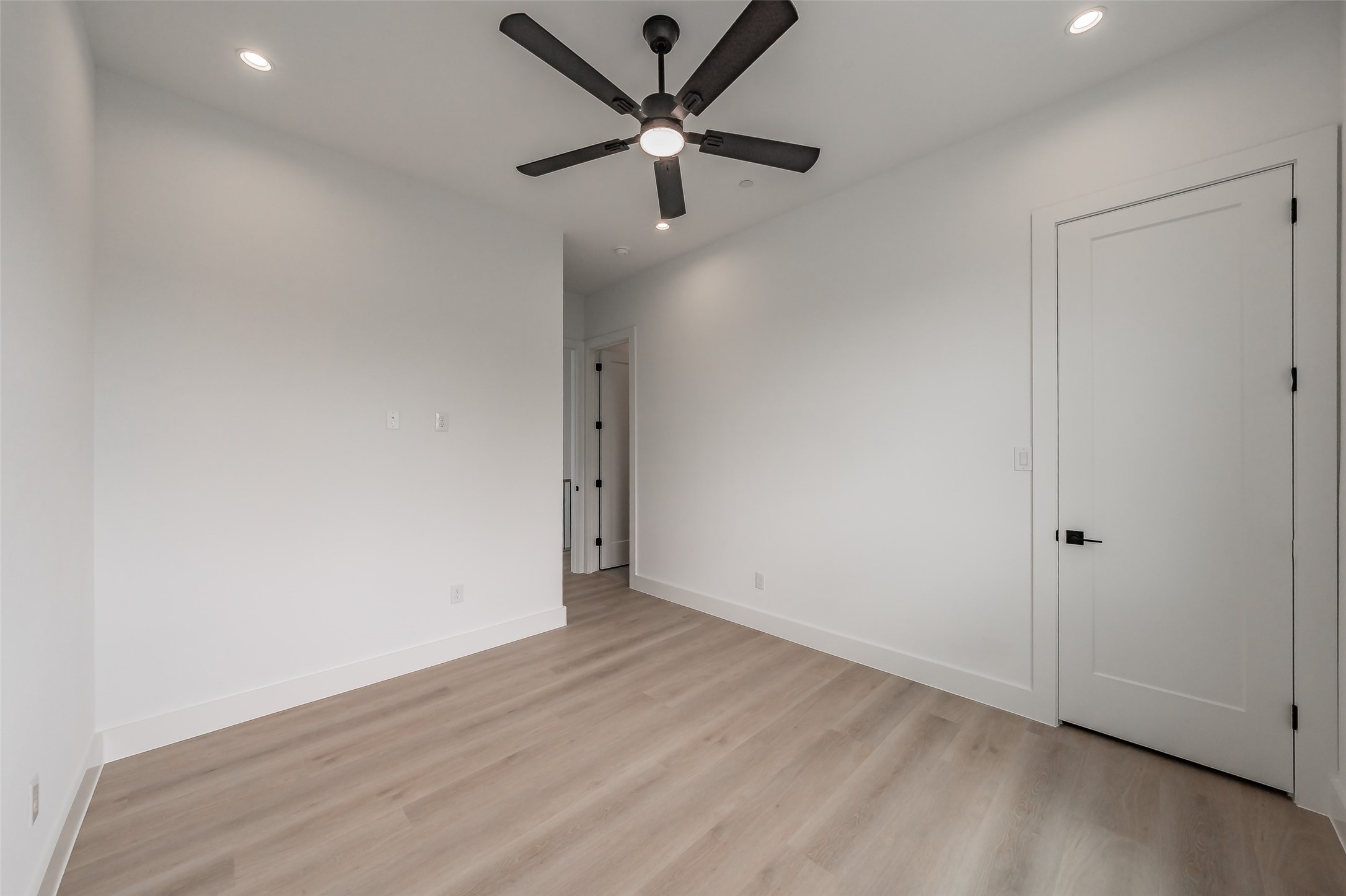 2523 Hondo Avenue Dallas TX 75219