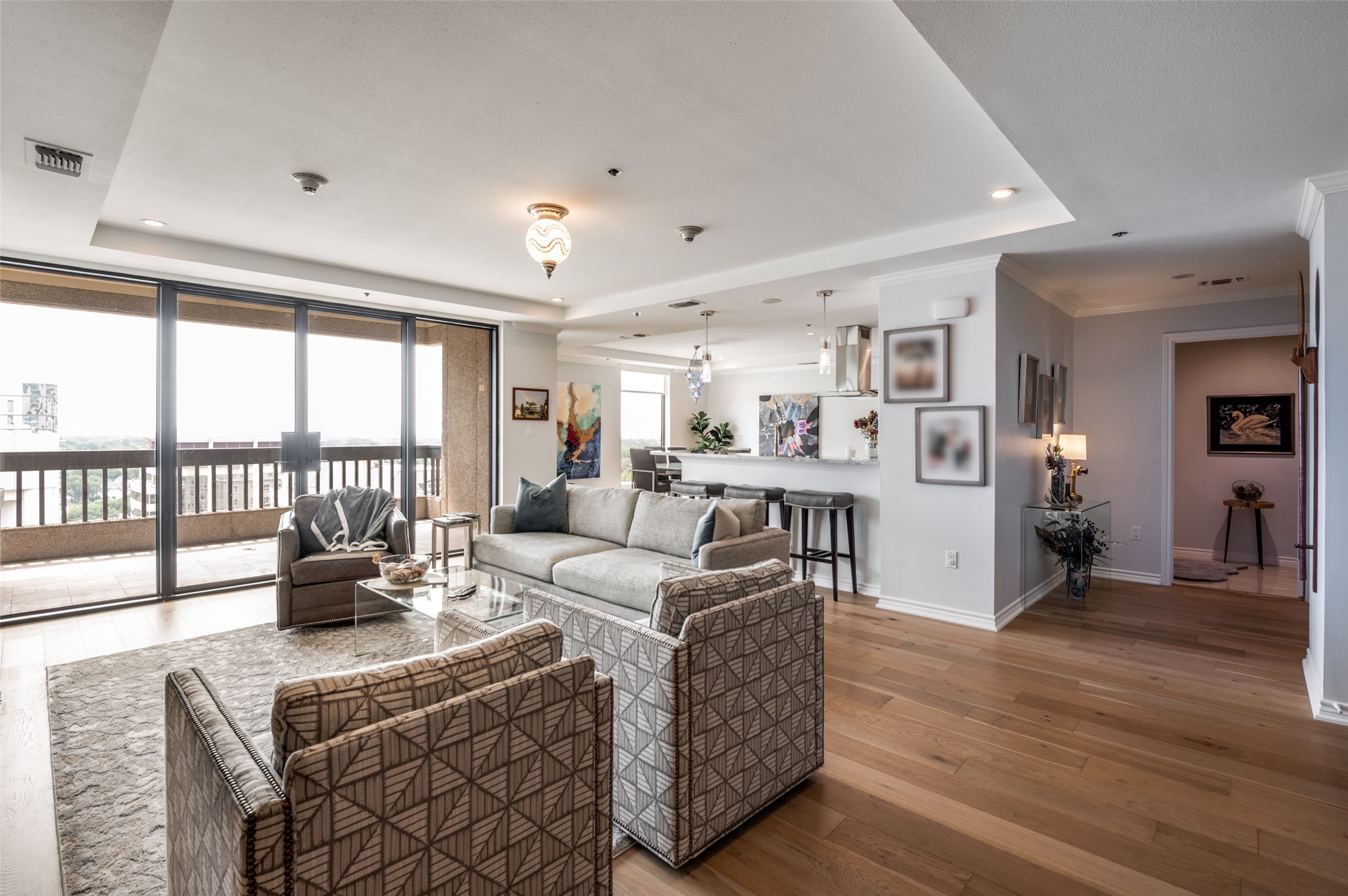5909 Luther Lane Dallas TX 75225