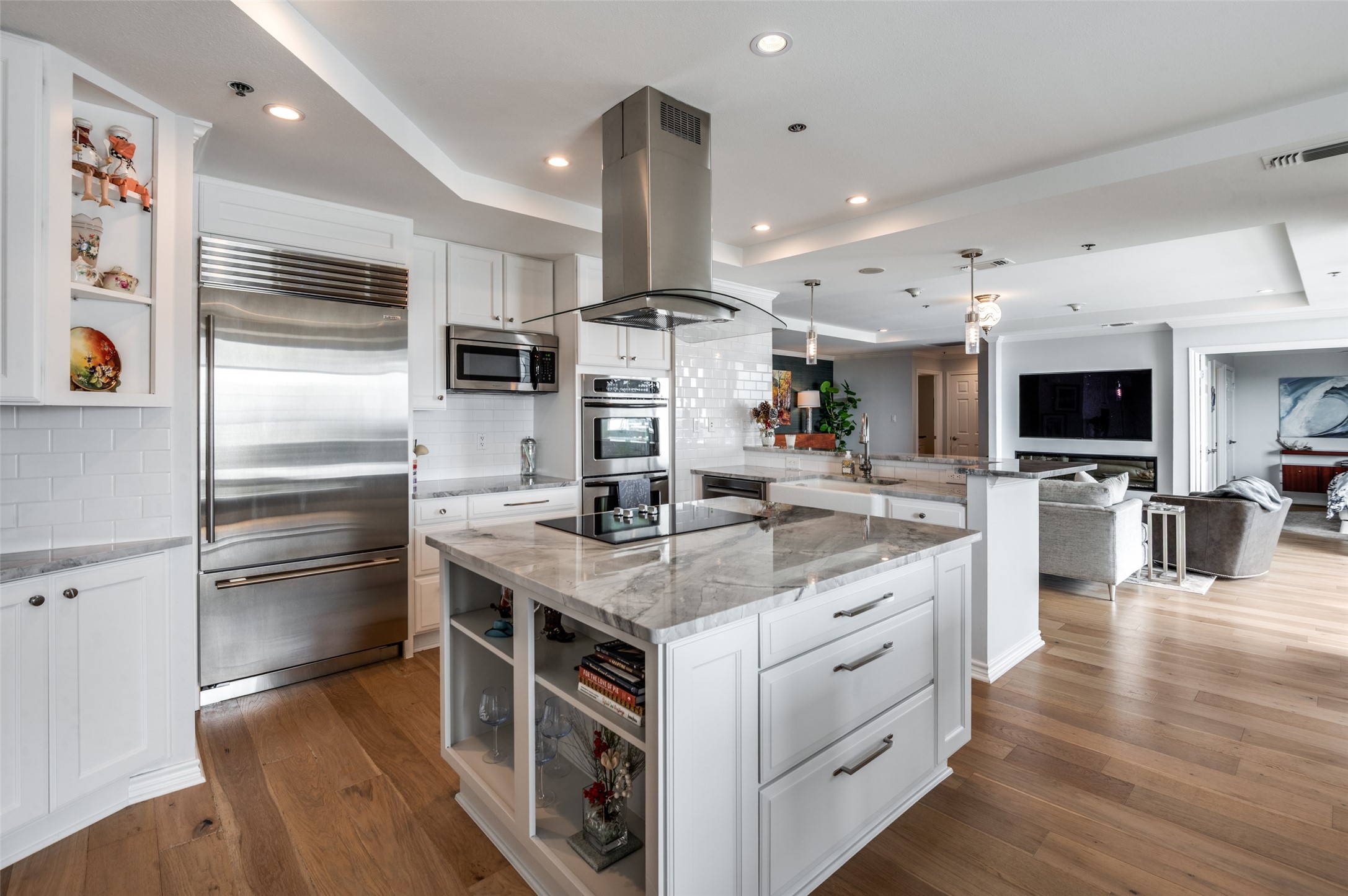 5909 Luther Lane Dallas TX 75225