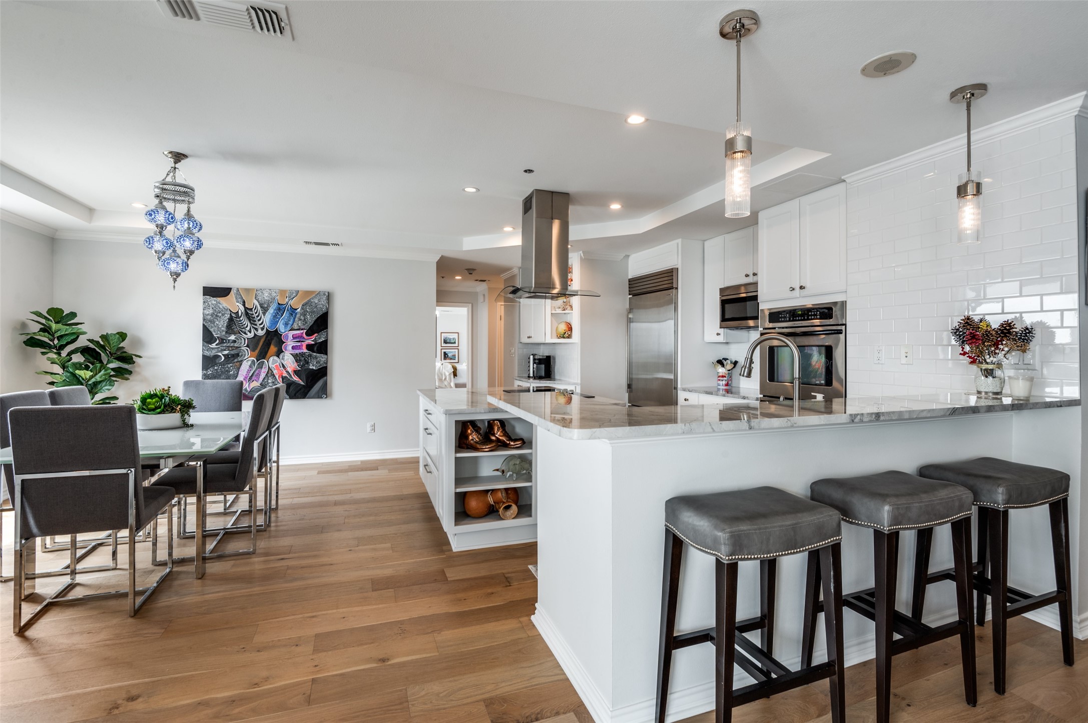 5909 Luther Lane Dallas TX 75225