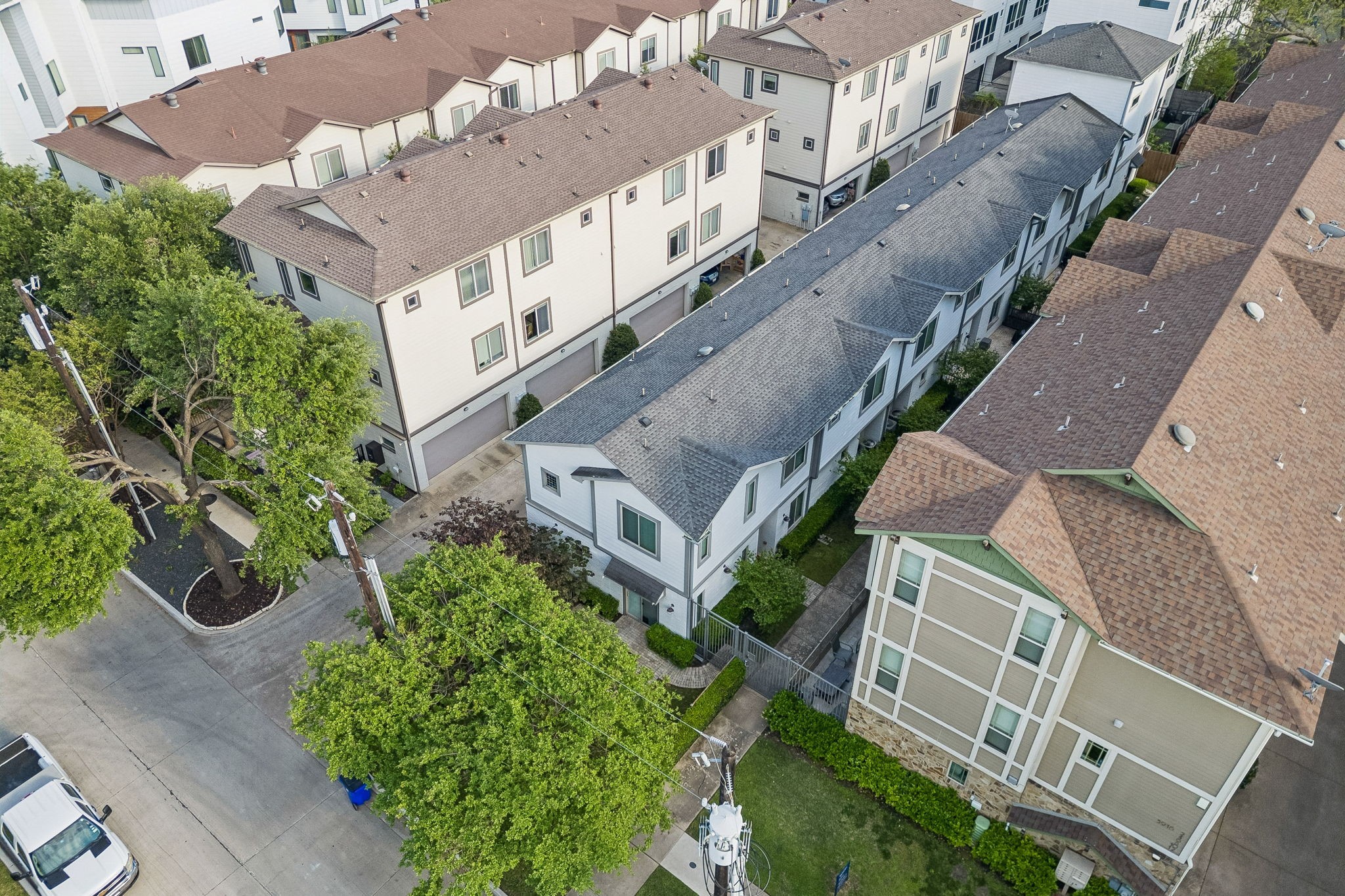 5922 Hudson Street Dallas TX 75206
