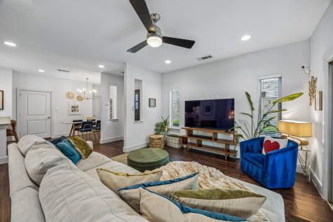 5922 Hudson Street Dallas TX 75206