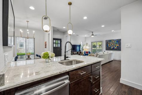 5922 Hudson Street Dallas TX 75206