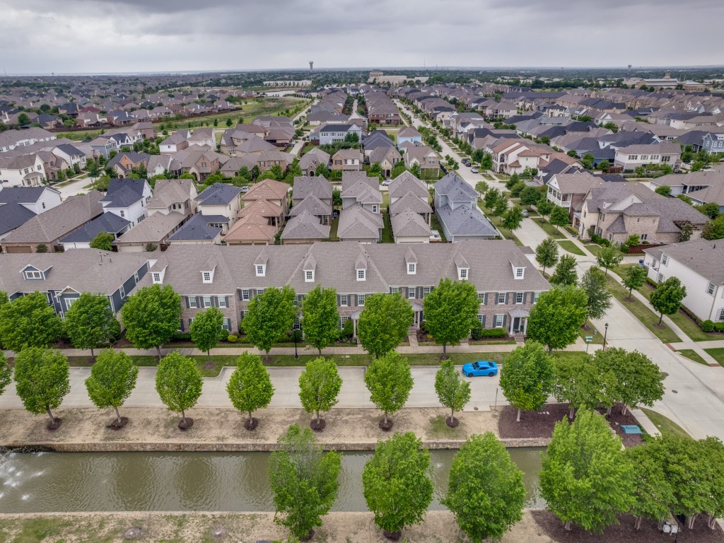 8357 Canal Street Frisco TX 75034
