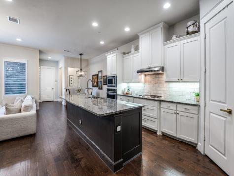 8357 Canal Street Frisco TX 75034