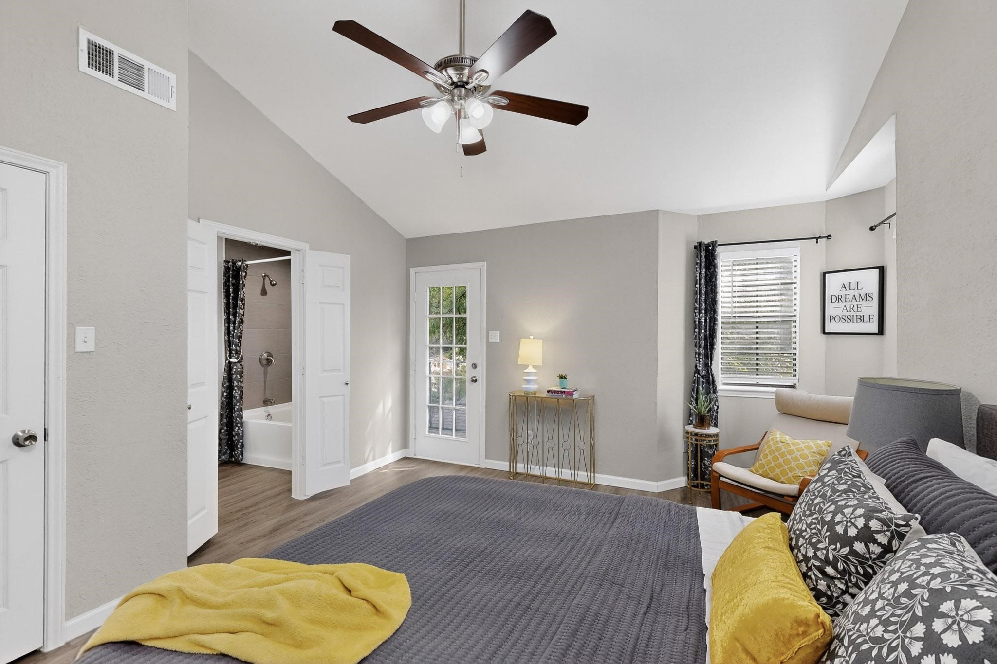 218 N Beacon Street Dallas TX 75214