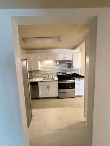 18333 Roehampton Drive Dallas TX 75252