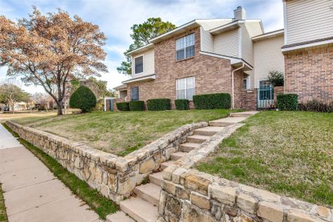 819 Creekside Drive Lewisville TX 75067