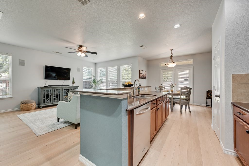 5868 Stone Mountain Road The Colony TX 75056