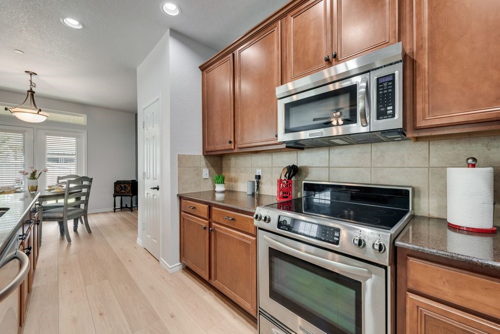 5868 Stone Mountain Road The Colony TX 75056