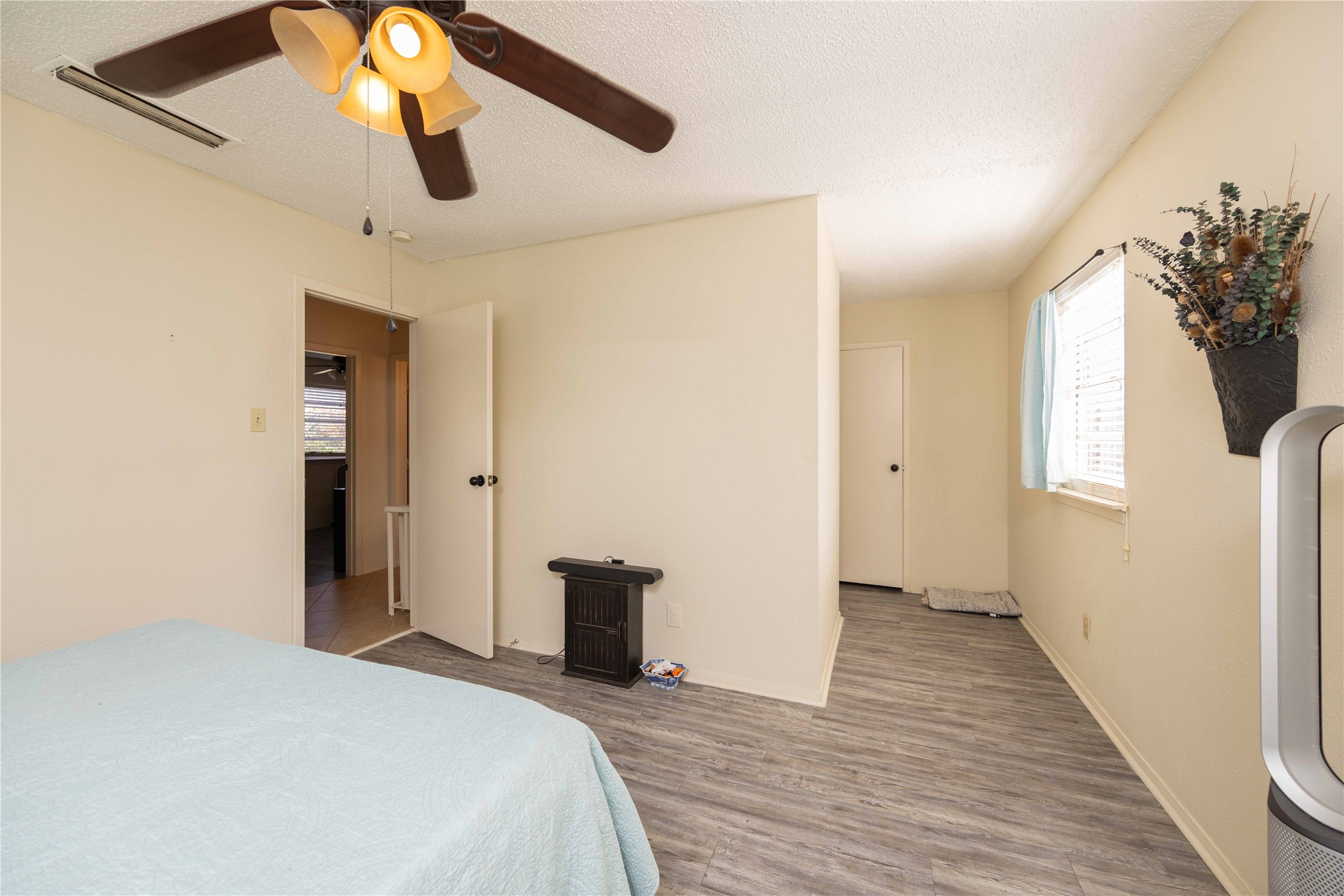 4806 Rollingwood Court Garland TX 75043