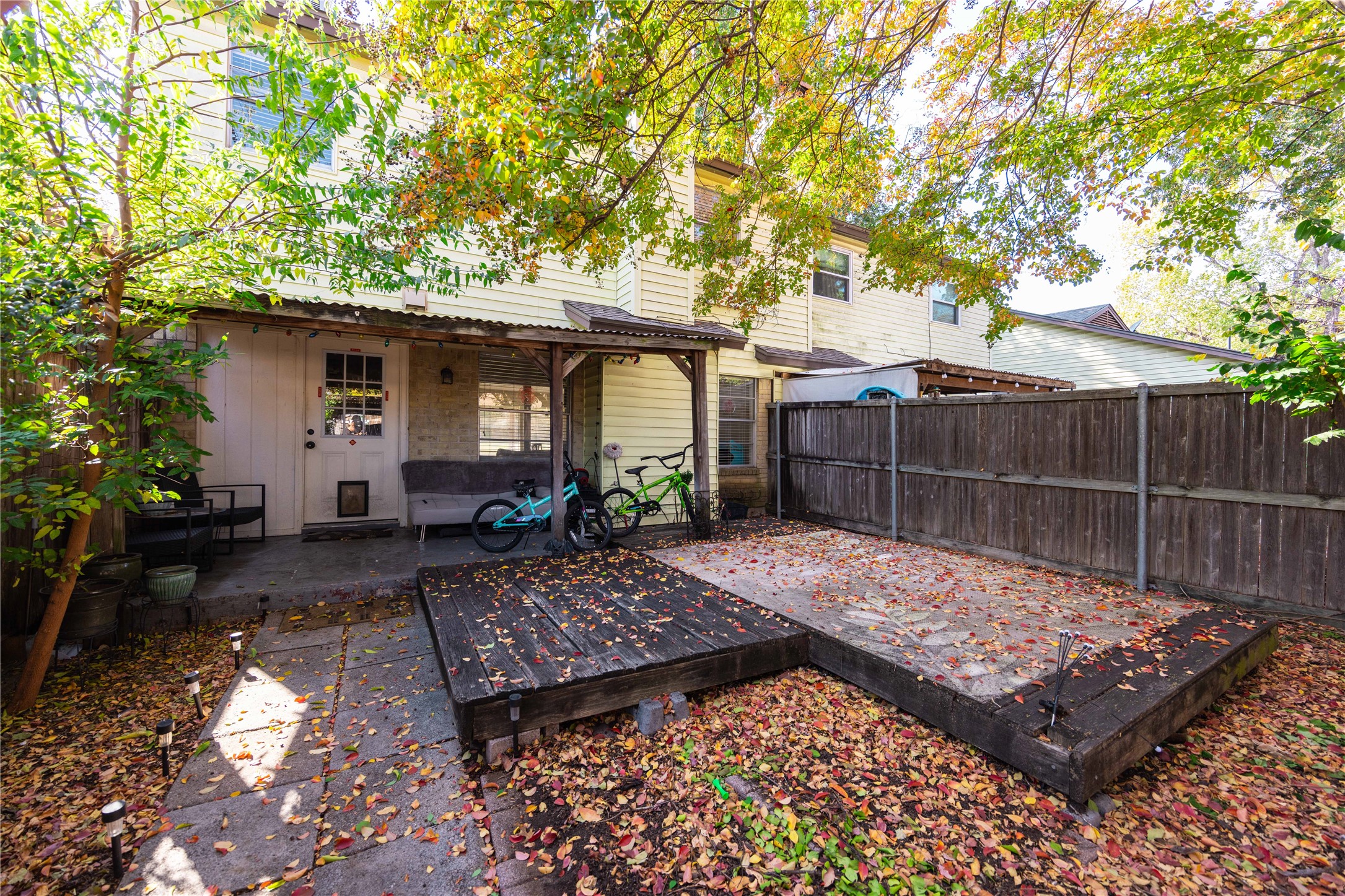 4806 Rollingwood Court Garland TX 75043