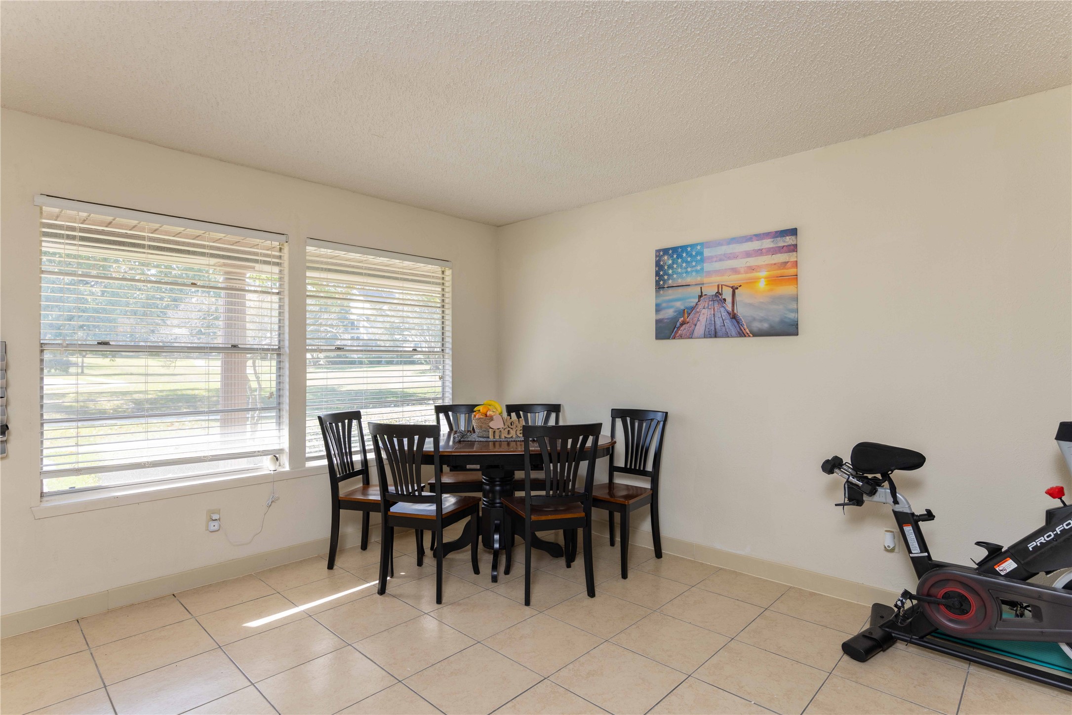 4806 Rollingwood Court Garland TX 75043