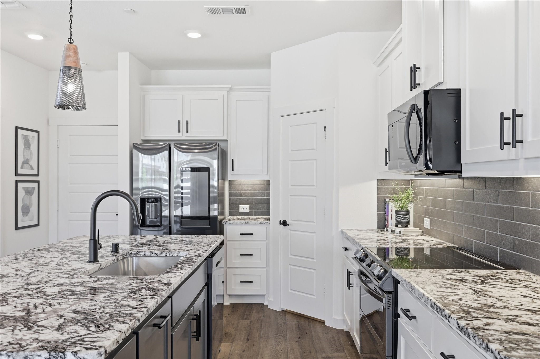7315 Concha Drive Grand Prairie TX 75054