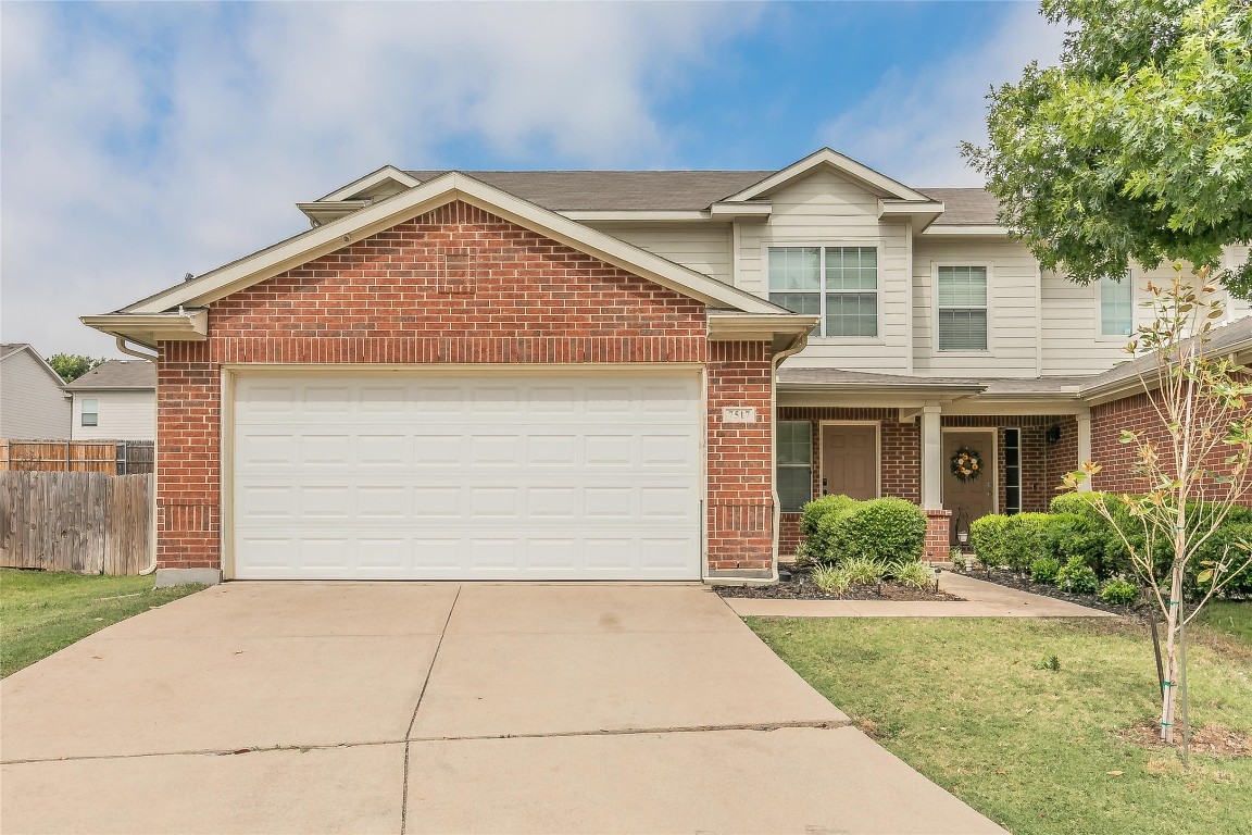 7517 Howling Coyote Lane Fort Worth TX 76131
