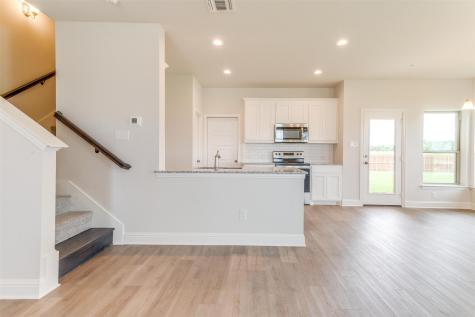 1533 Homeplace Circle Mansfield TX 76063