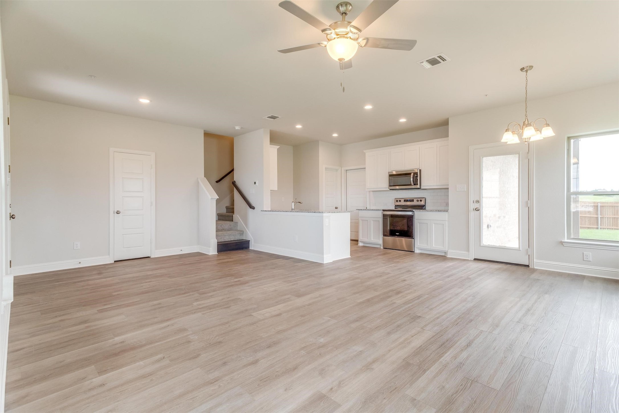 1533 Homeplace Circle Mansfield TX 76063