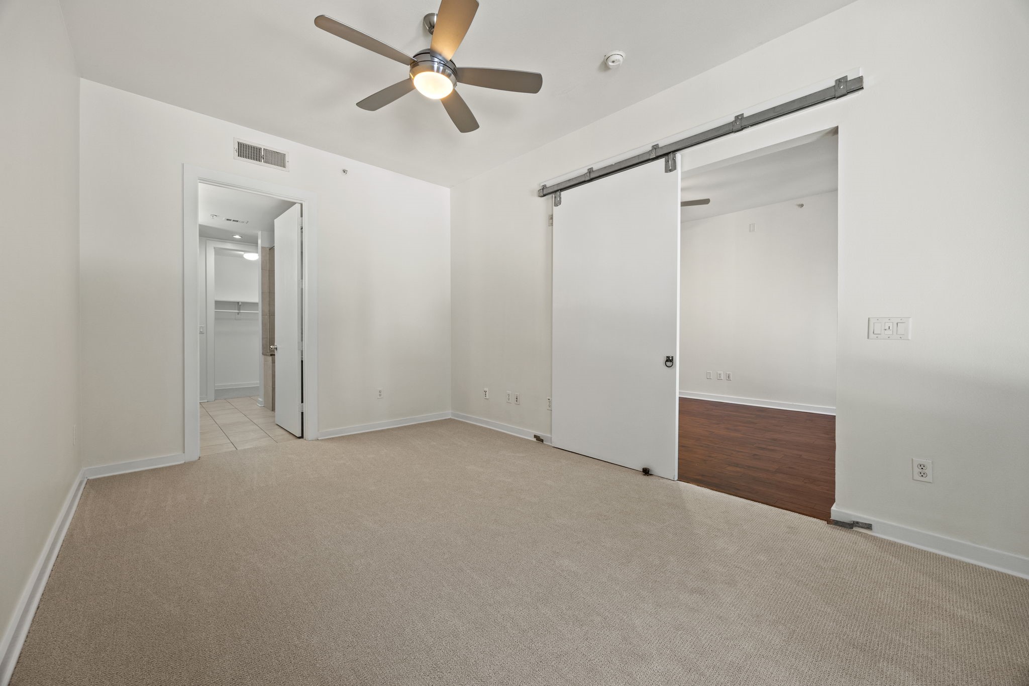 2950 Mckinney Avenue Dallas TX 75204