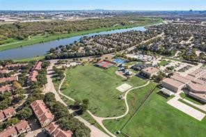 209 Cimarron Trail Irving TX 75063