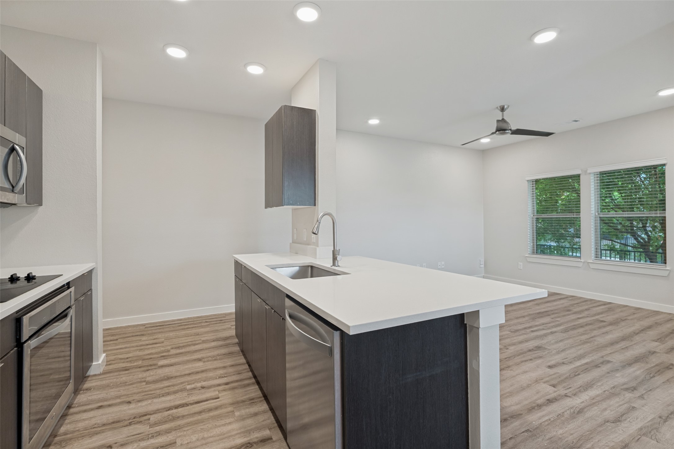 1596 Fiji Street Dallas TX 75203