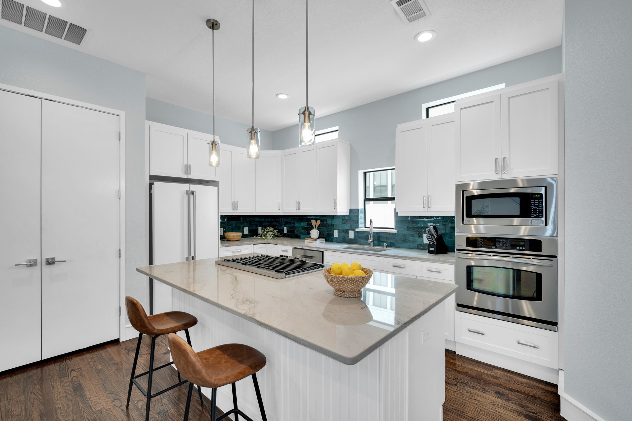 2119 Albany Street Dallas TX 75201