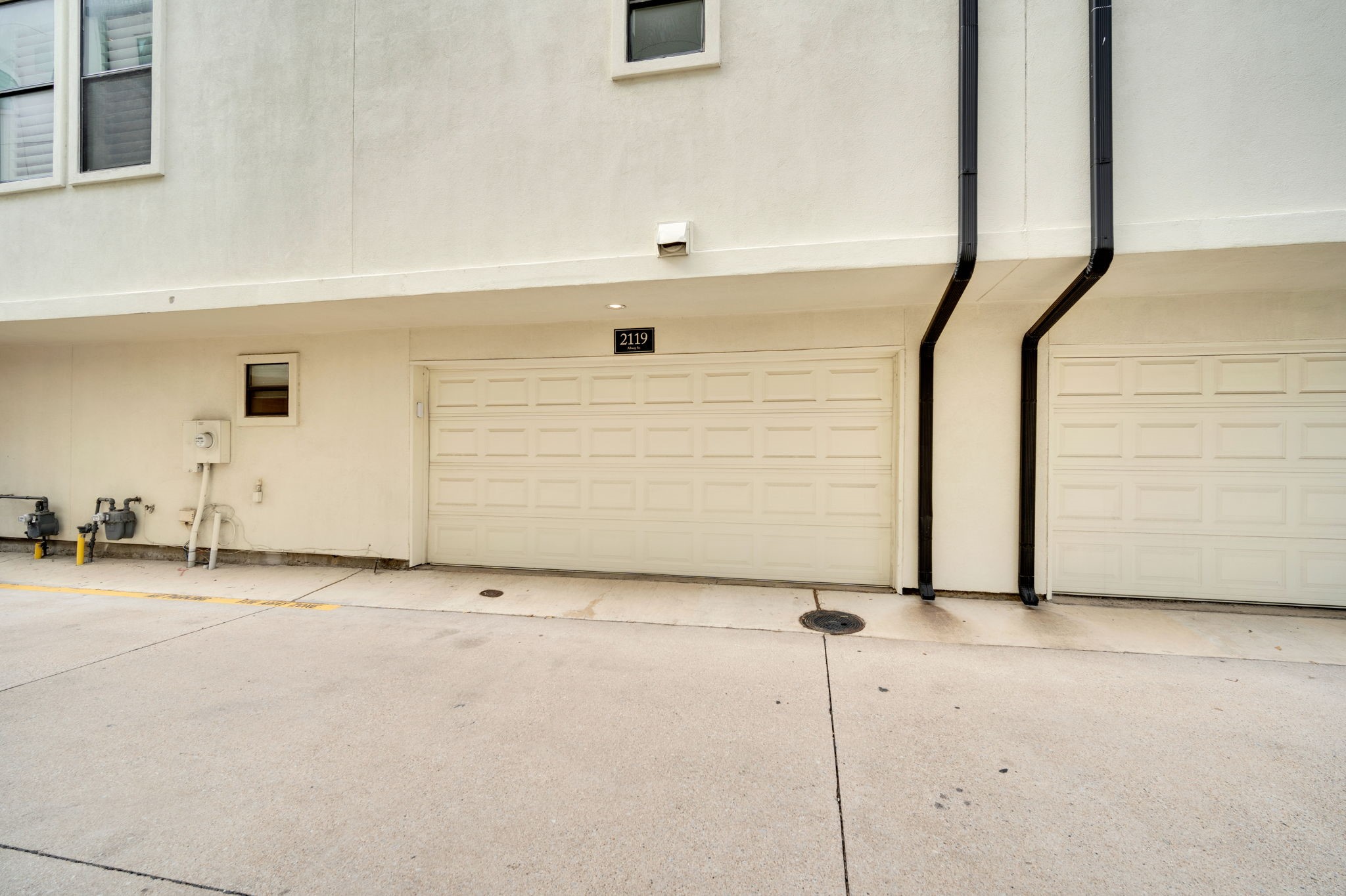 2119 Albany Street Dallas TX 75201