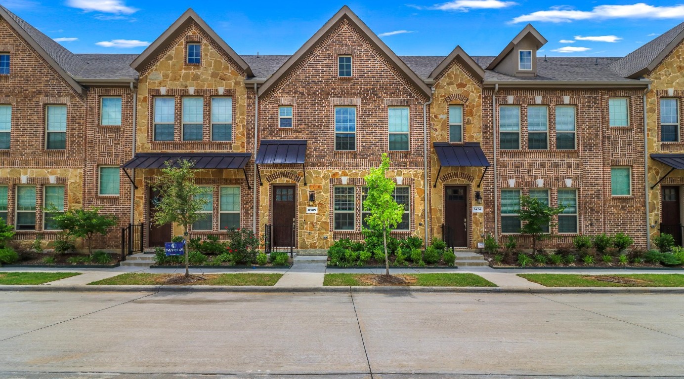 2428 Siskiyou Street Lewisville TX 75056