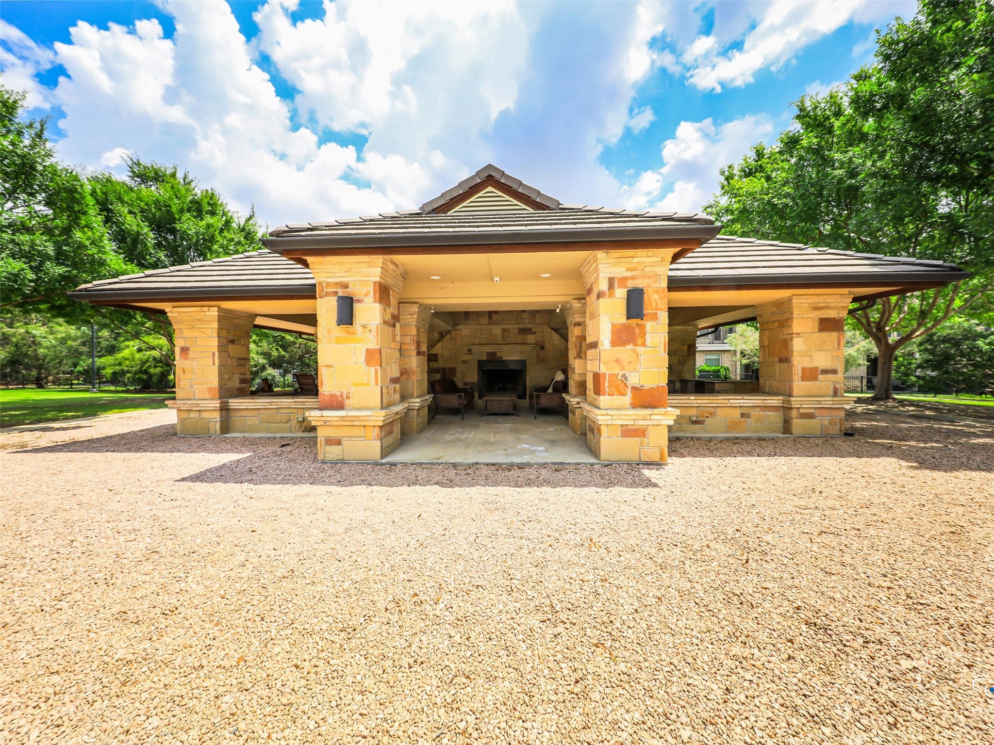 6481 Riviera Drive Irving TX 75039