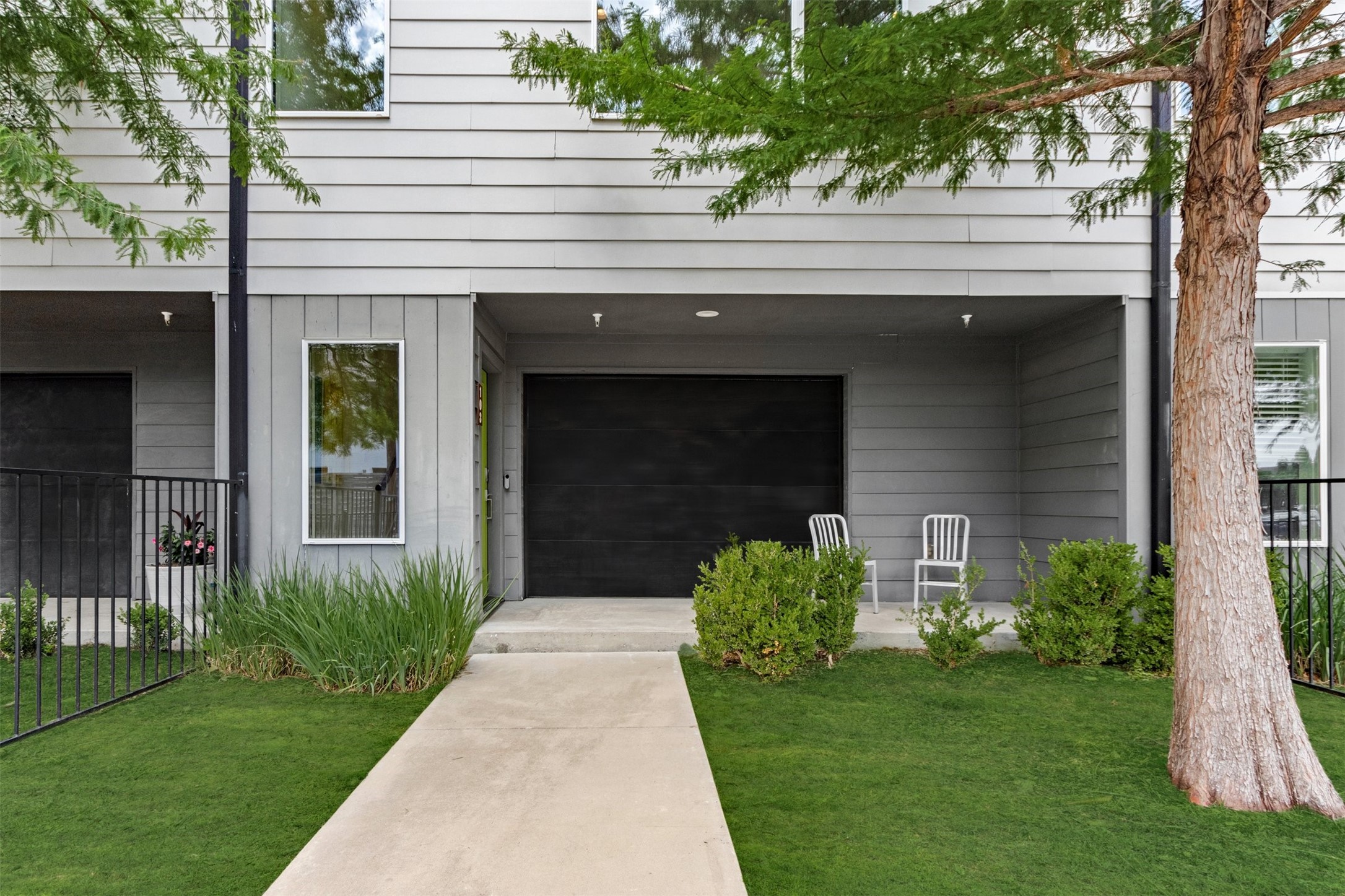 1430 Grigsby Avenue Dallas TX 75204