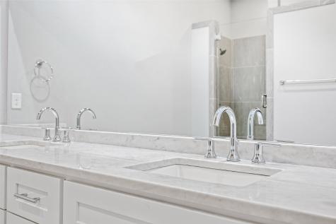 4226 Roseland Avenue Dallas TX 75204