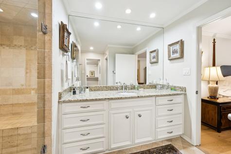 6227 Bandera Avenue Dallas TX 75225
