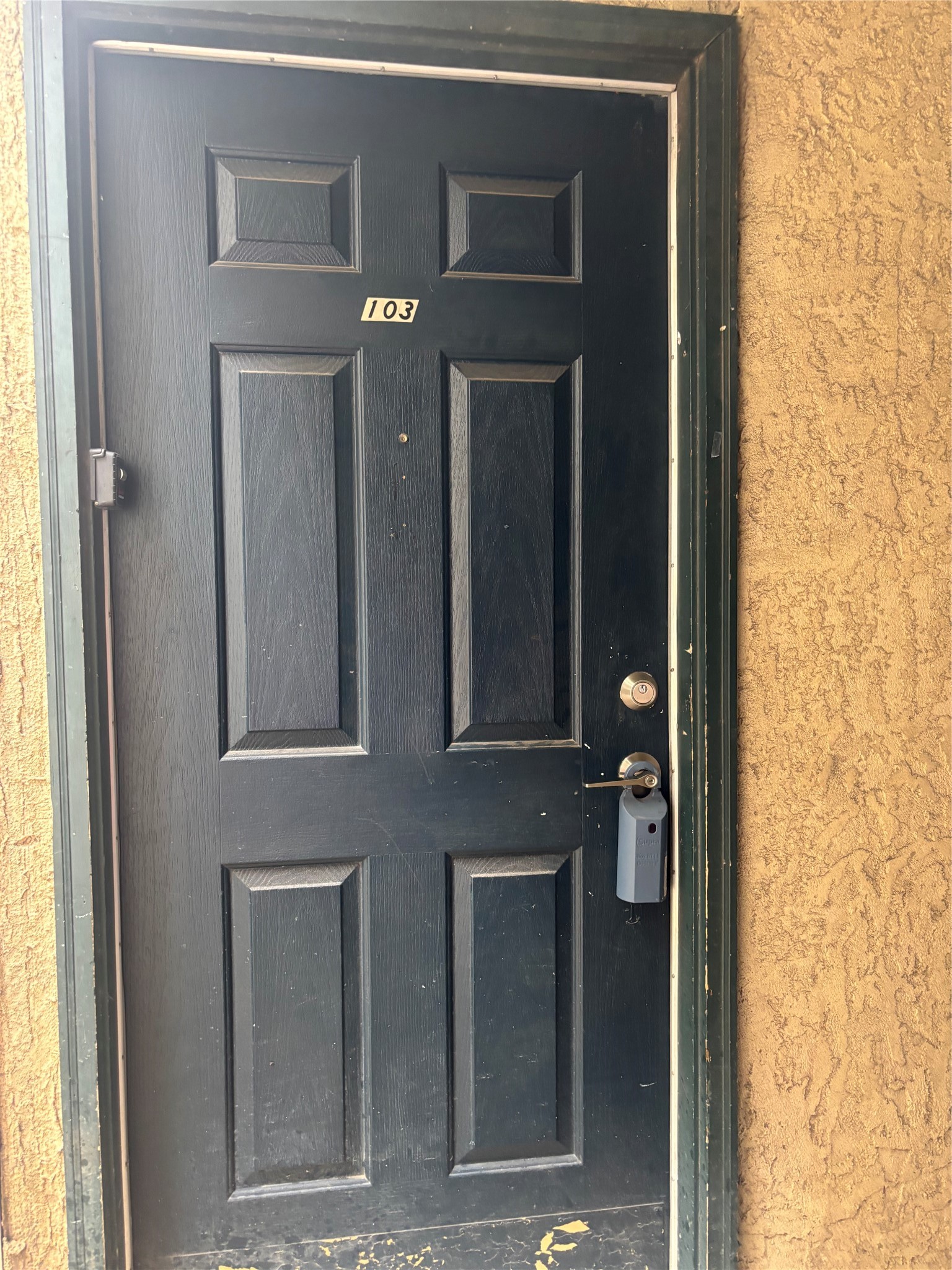 9520 Royal Lane Dallas TX 75243