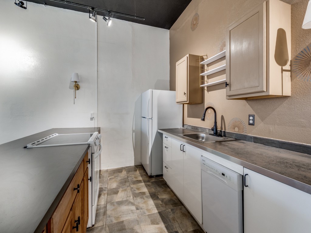 4210 Main Street Dallas TX 75226