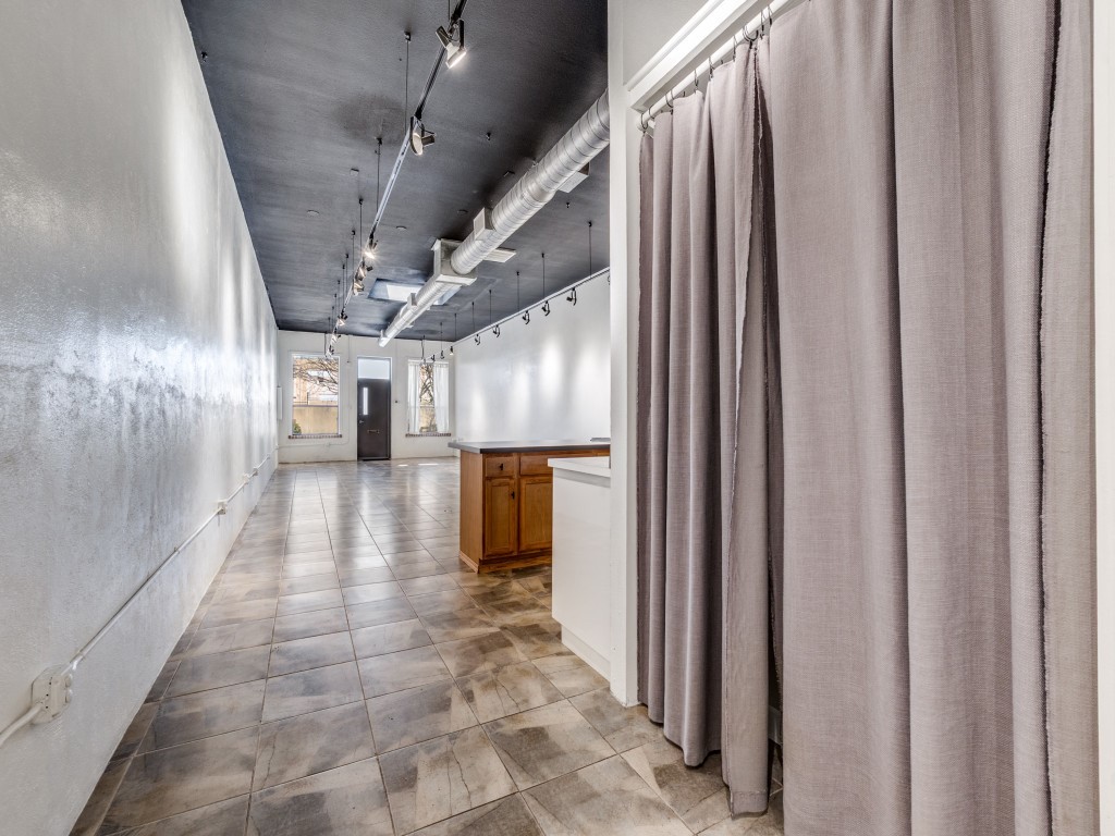 4210 Main Street Dallas TX 75226