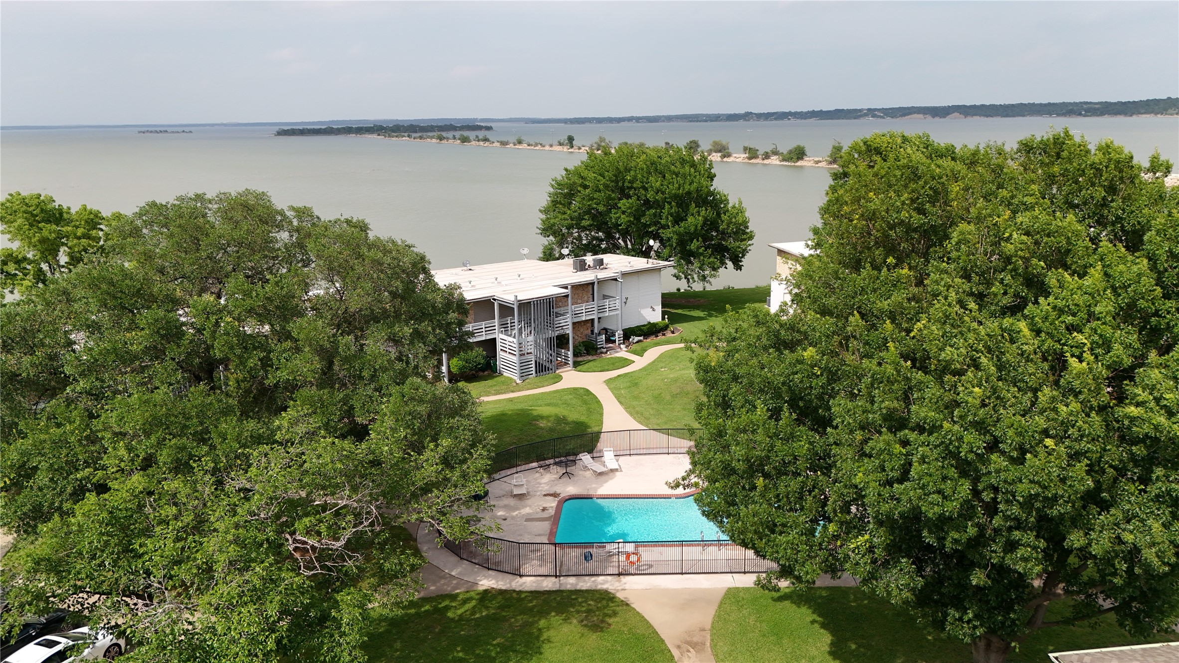 112 Harbor Drive Runaway Bay TX 76426