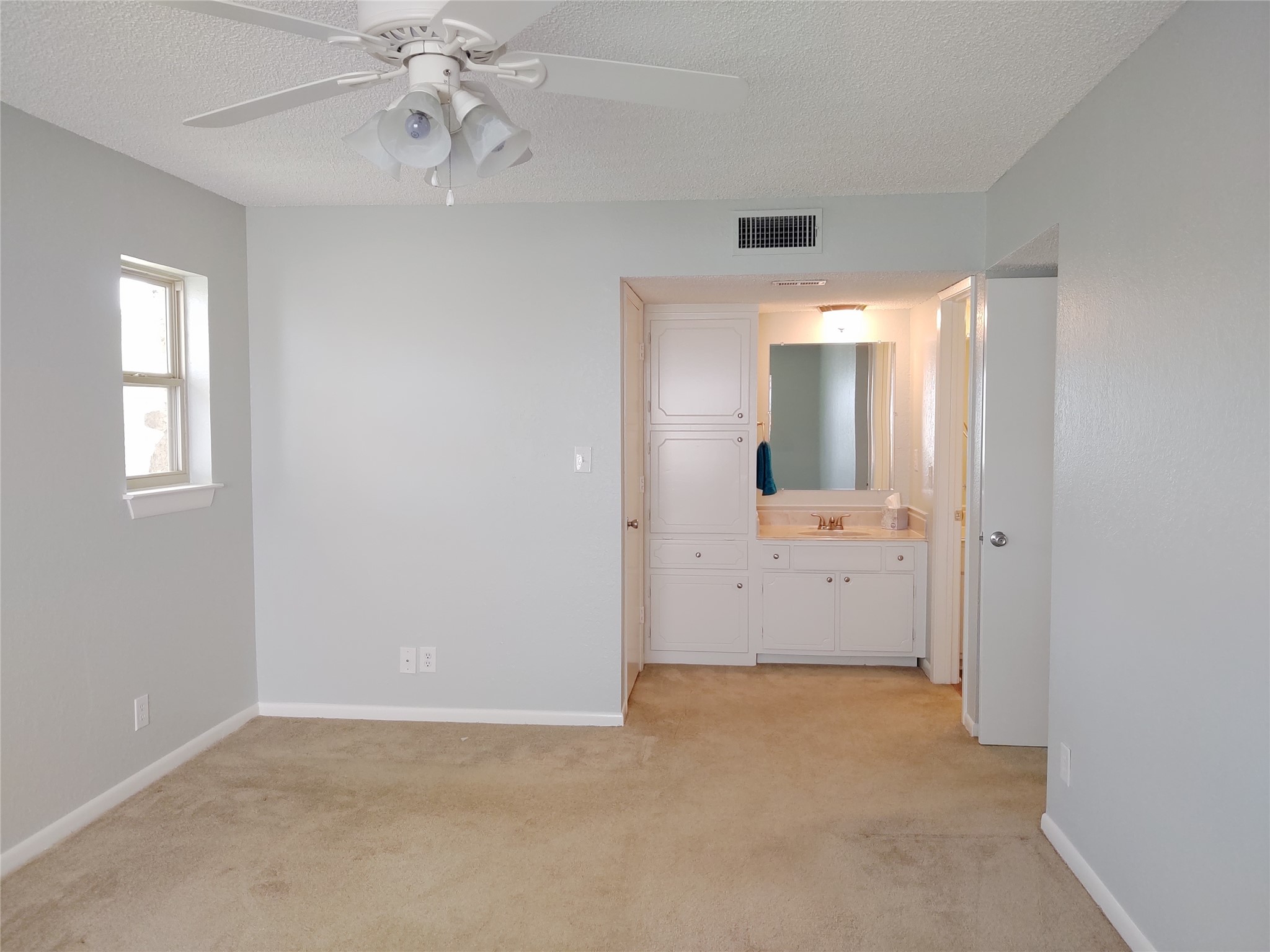 112 Harbor Drive Runaway Bay TX 76426