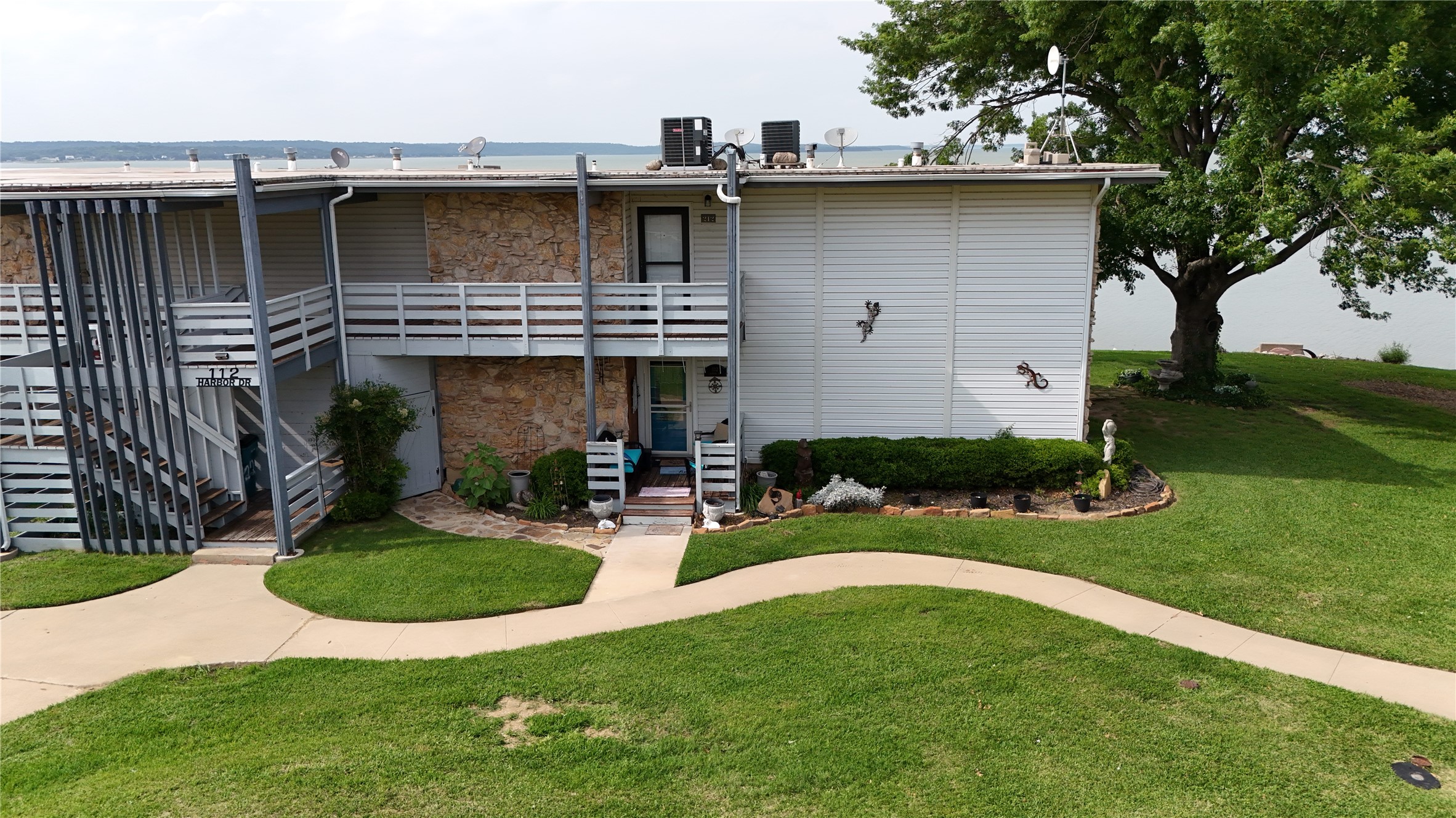 112 Harbor Drive Runaway Bay TX 76426