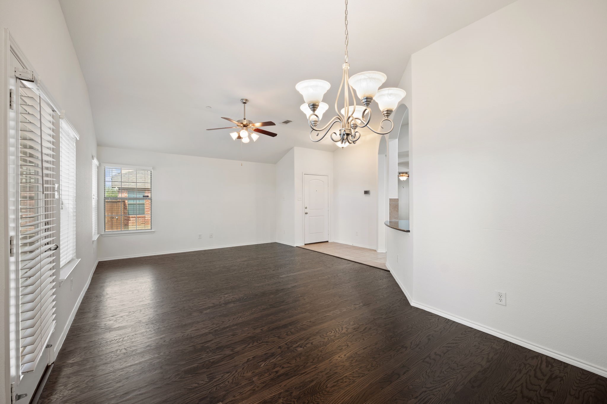 1013 Lucy Lane Allen TX 75013