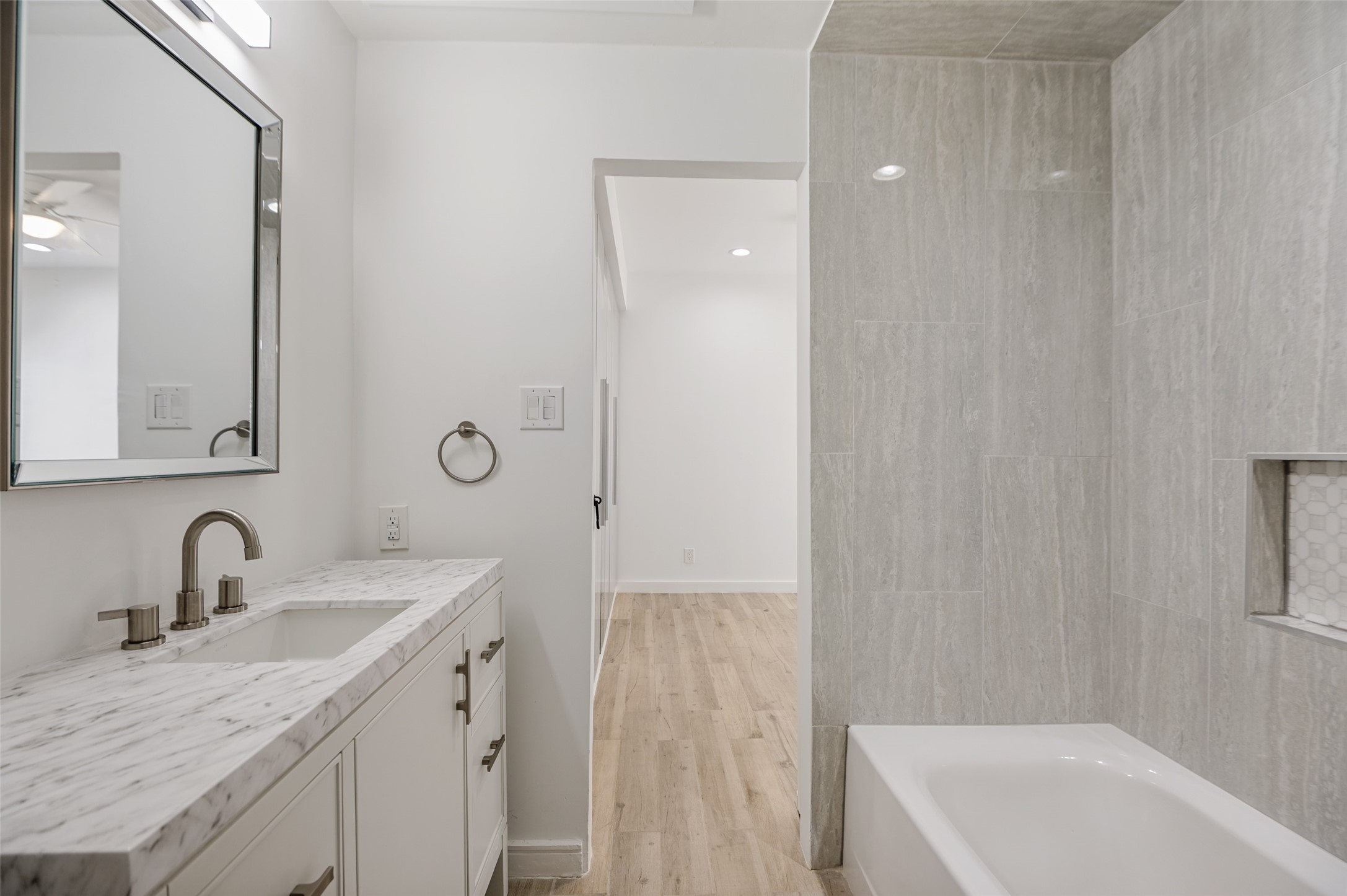 6220 Bentwood Trail Dallas TX 75252