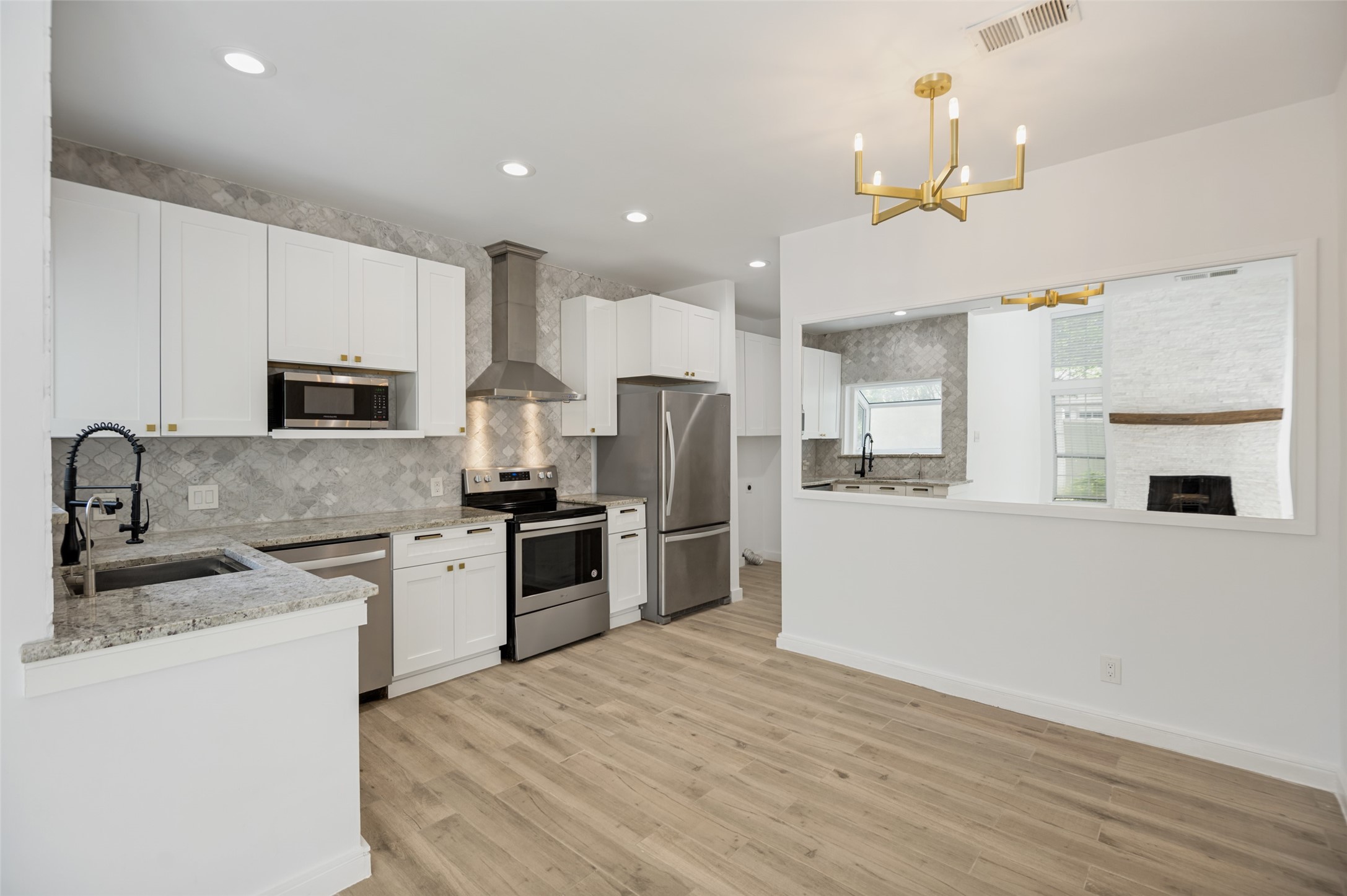 6220 Bentwood Trail Dallas TX 75252