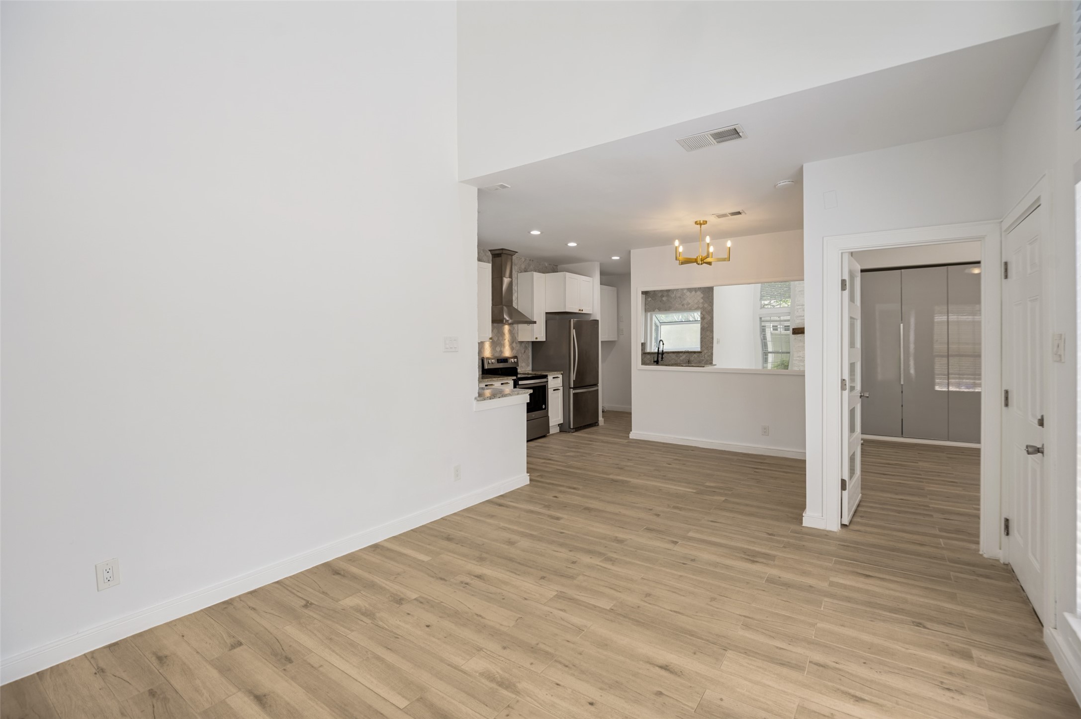 6220 Bentwood Trail Dallas TX 75252