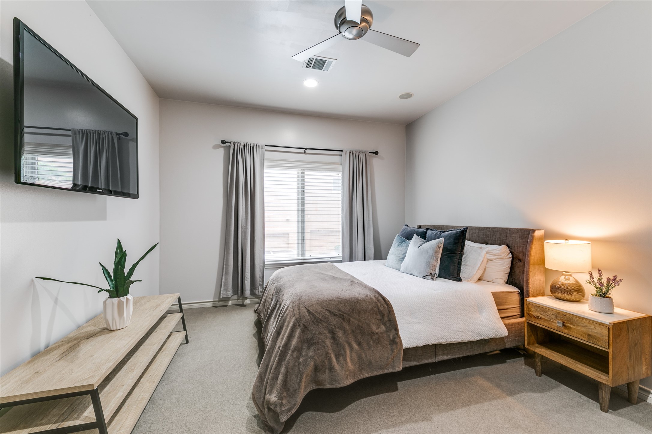 3234 N Haskell Avenue Dallas TX 75204