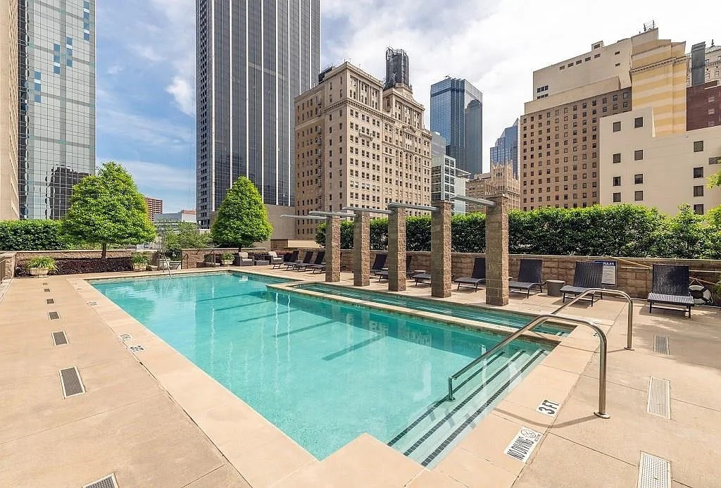1200 Main Street Dallas TX 75202