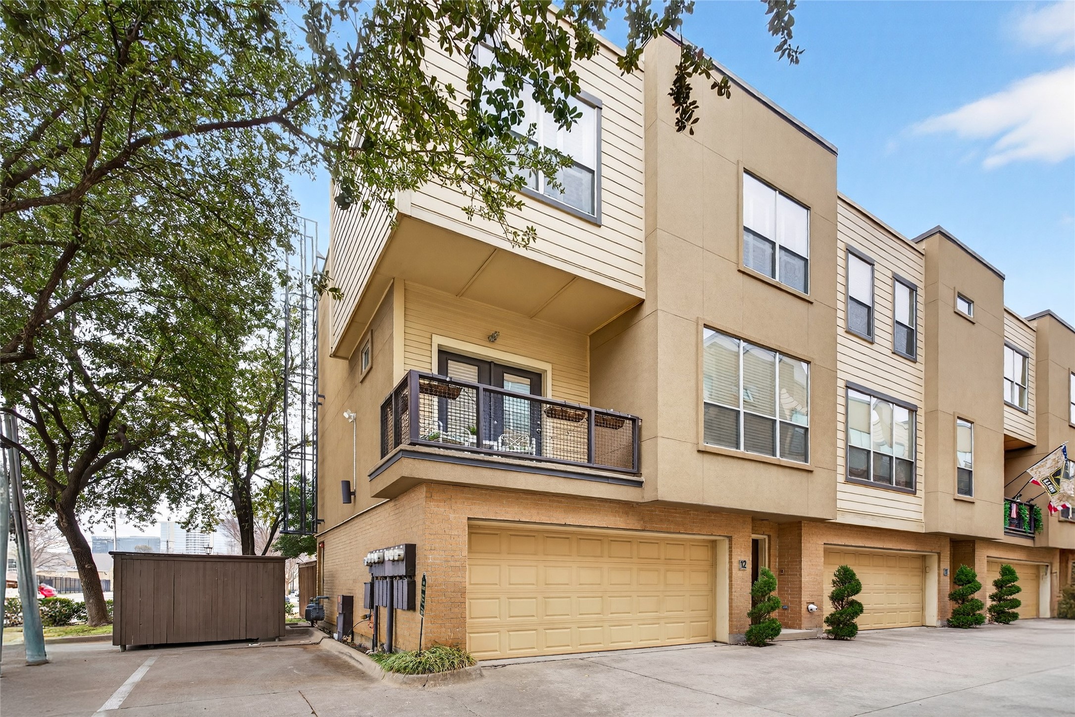 4050 Mckinney Avenue Dallas TX 75204
