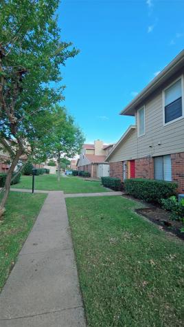 2240 Tarpley Road Carrollton TX 75006