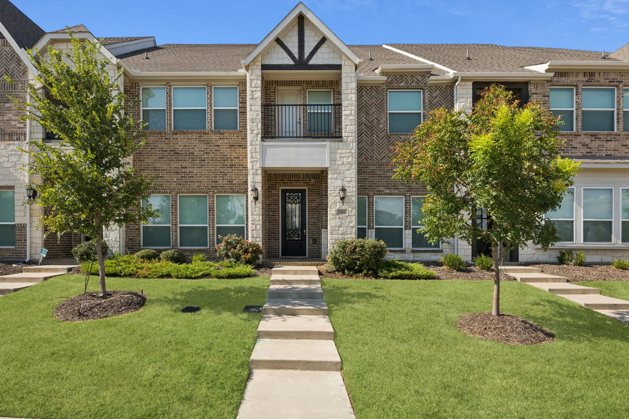 1885 Wittington Place Farmers Branch TX 75234