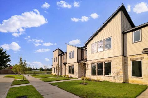 8918 Lowell Street Rowlett TX 75089