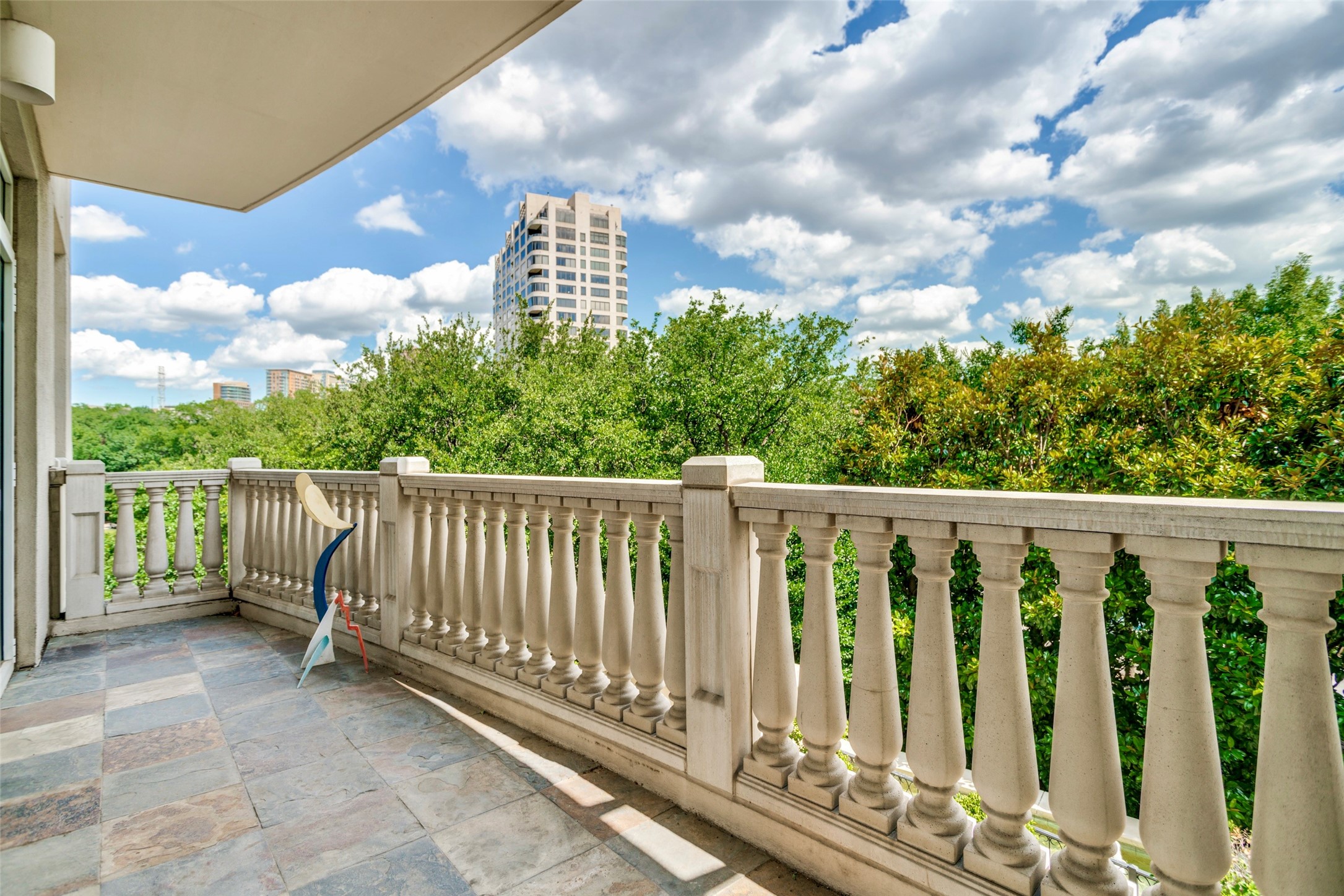 3505 Turtle Creek Boulevard Dallas TX 75219